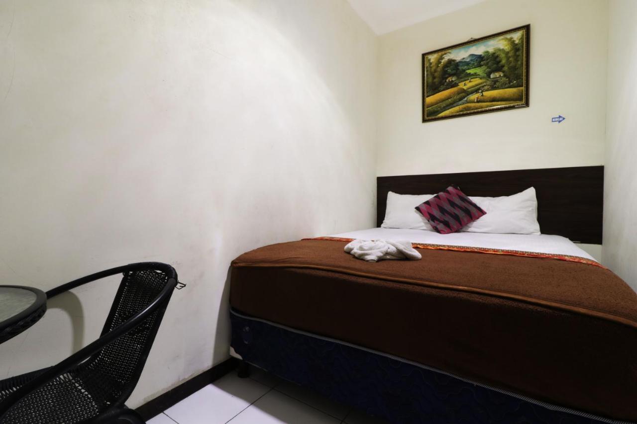 Bantal Guling Pasar Baru Hotel Bandung Buitenkant foto