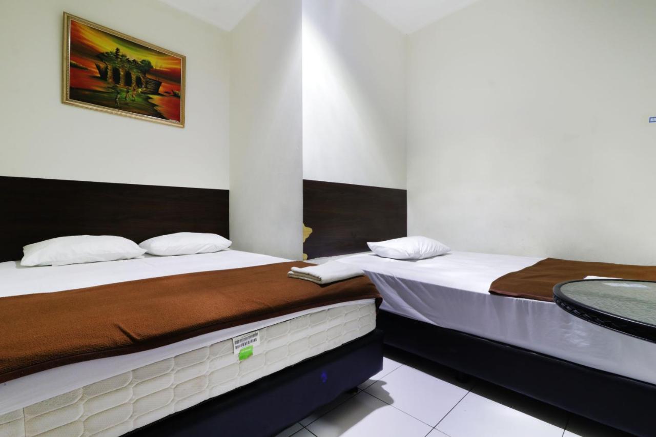 Bantal Guling Pasar Baru Hotel Bandung Buitenkant foto