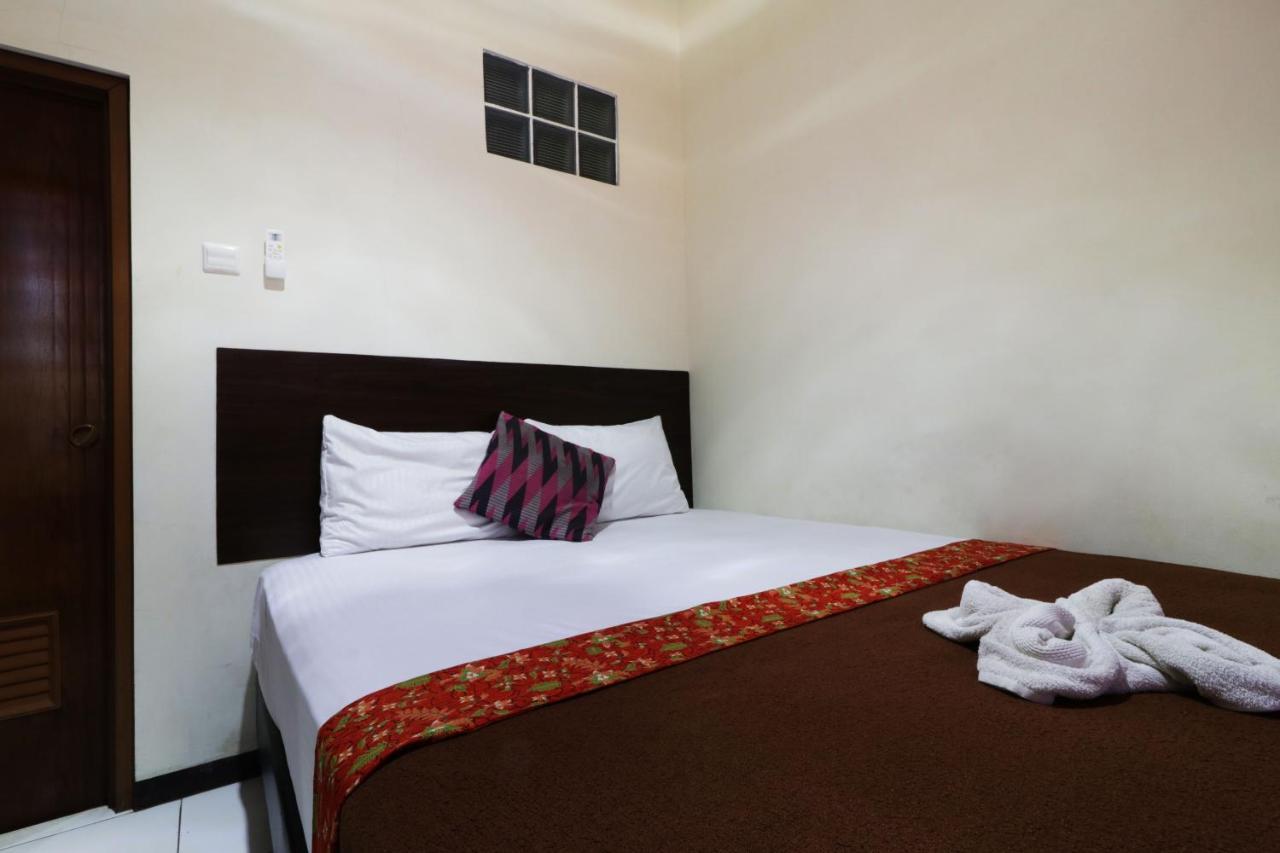 Bantal Guling Pasar Baru Hotel Bandung Buitenkant foto