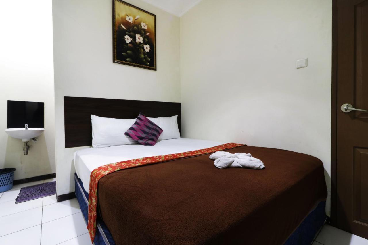 Bantal Guling Pasar Baru Hotel Bandung Buitenkant foto