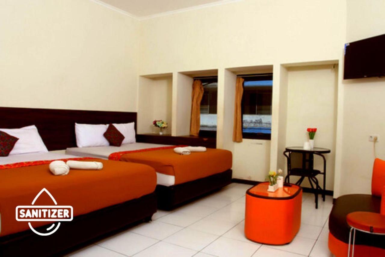 Bantal Guling Pasar Baru Hotel Bandung Buitenkant foto