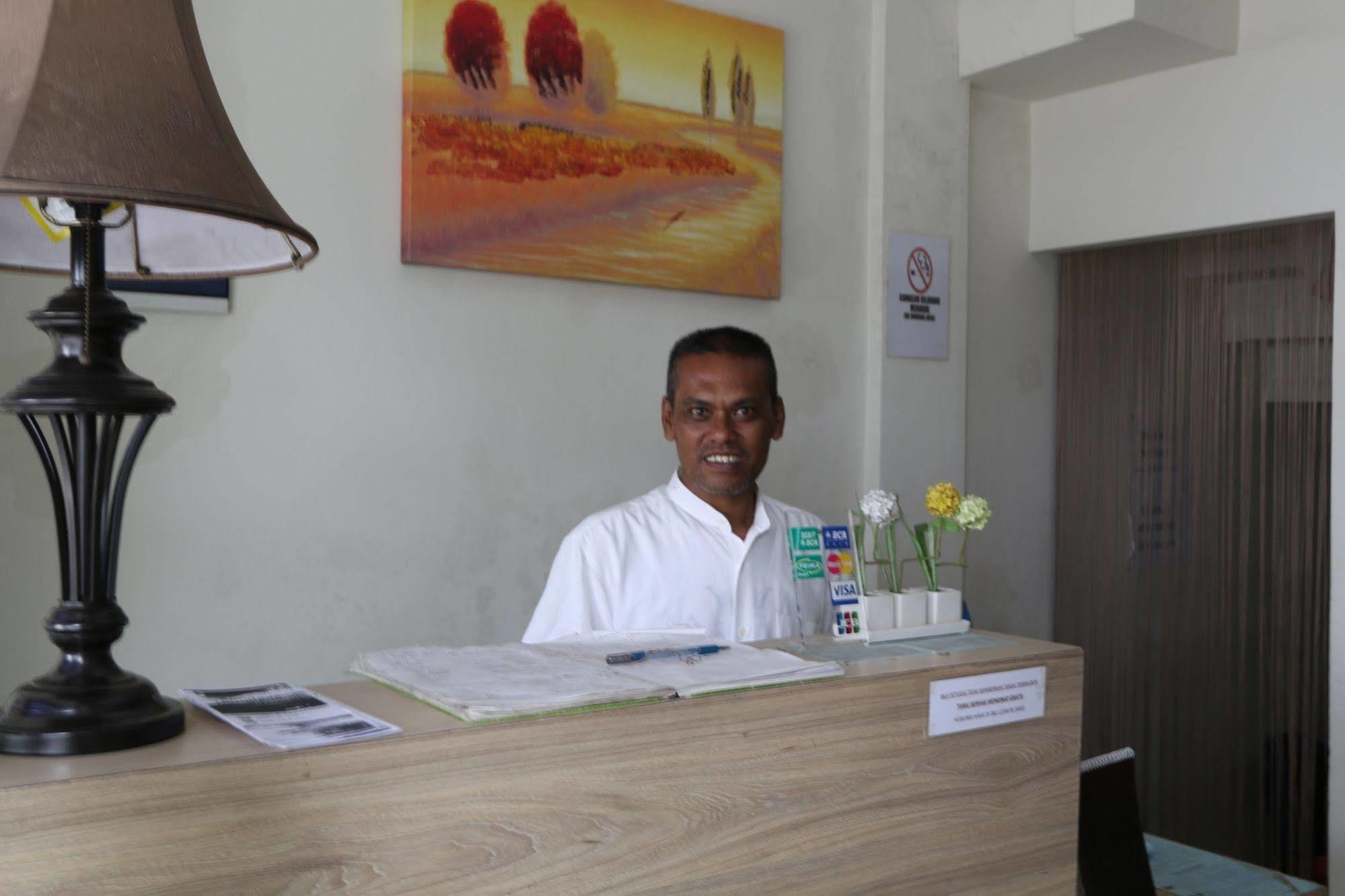Bantal Guling Pasar Baru Hotel Bandung Buitenkant foto