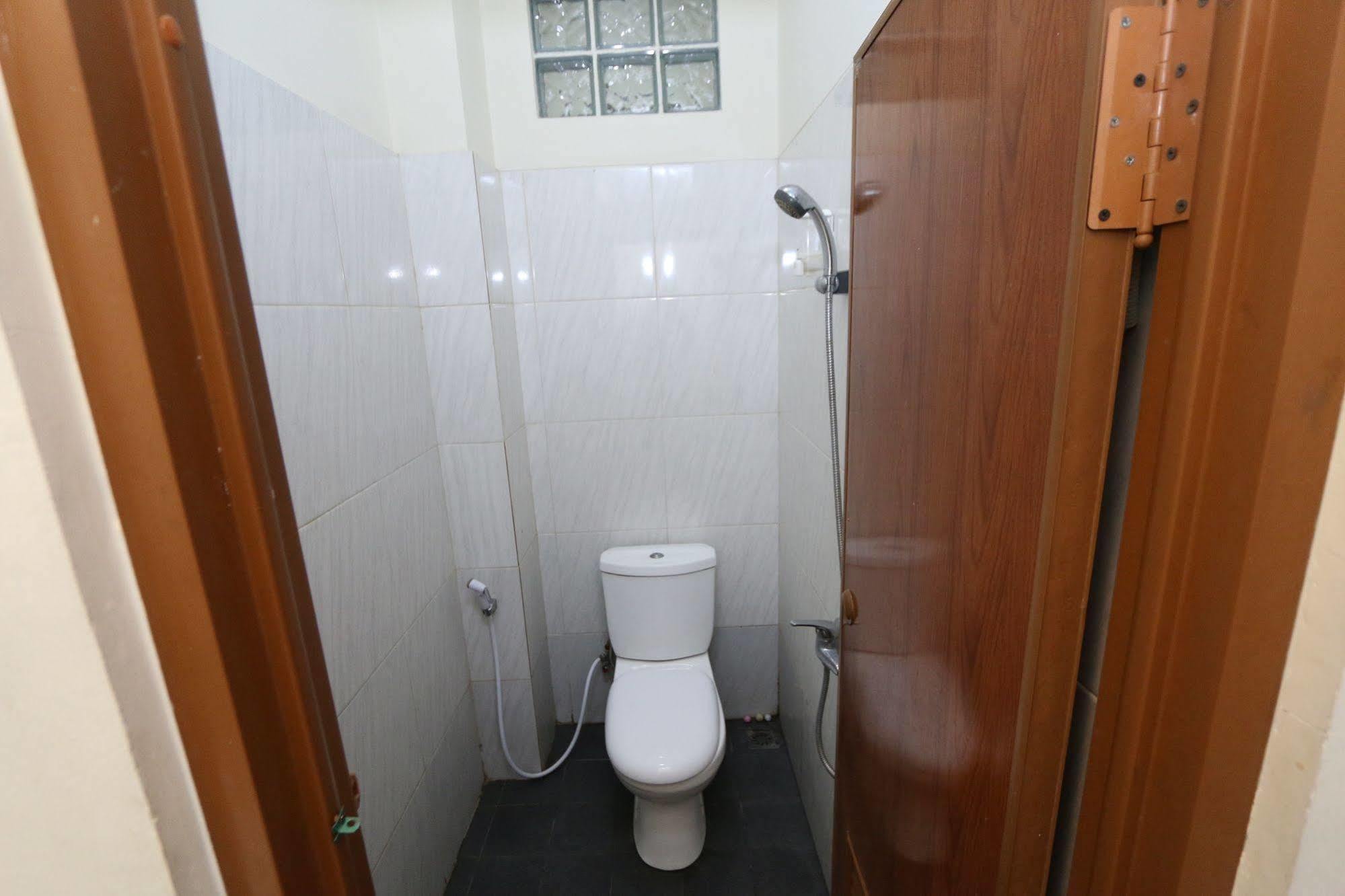 Bantal Guling Pasar Baru Hotel Bandung Buitenkant foto