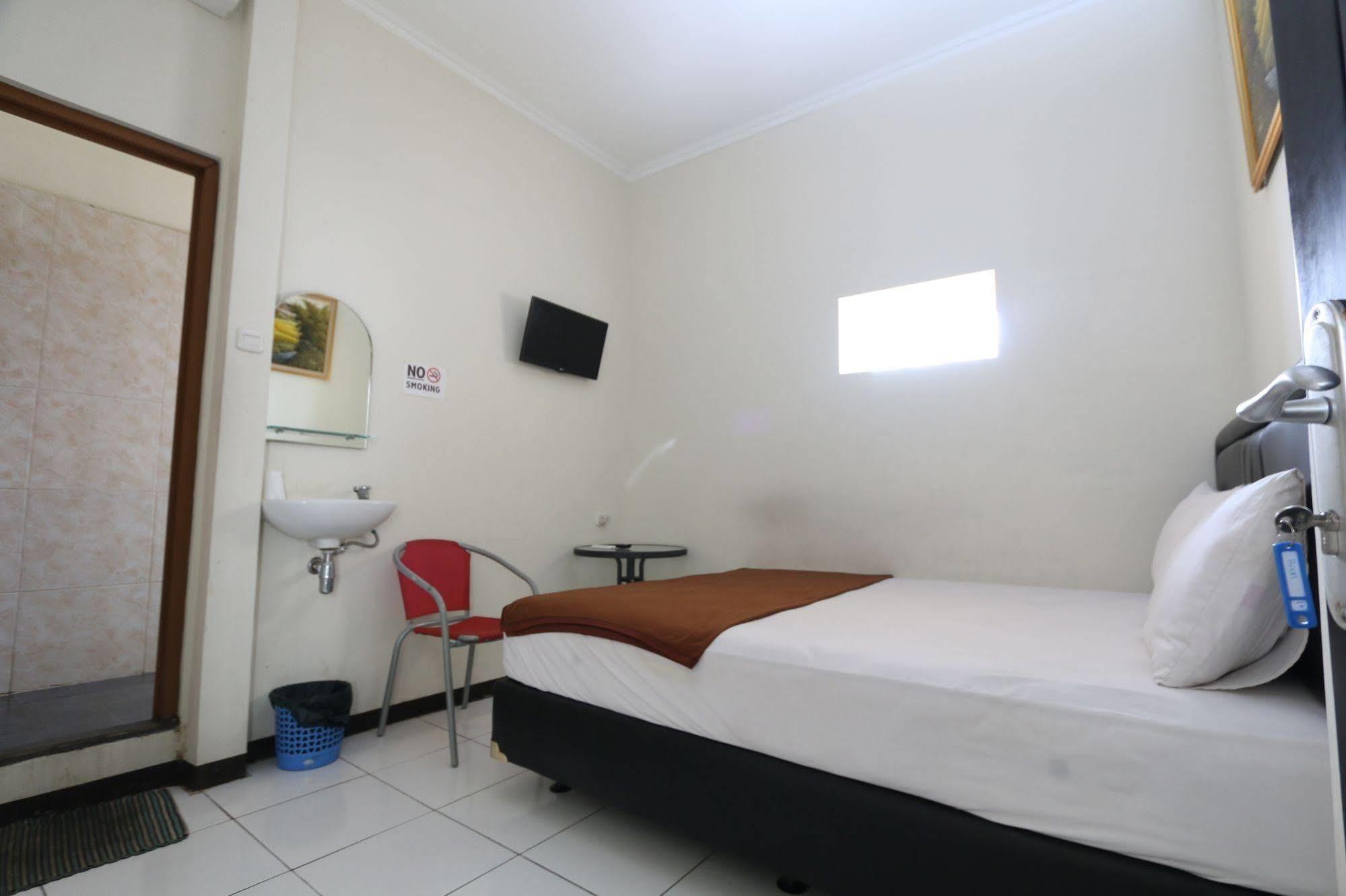 Bantal Guling Pasar Baru Hotel Bandung Buitenkant foto