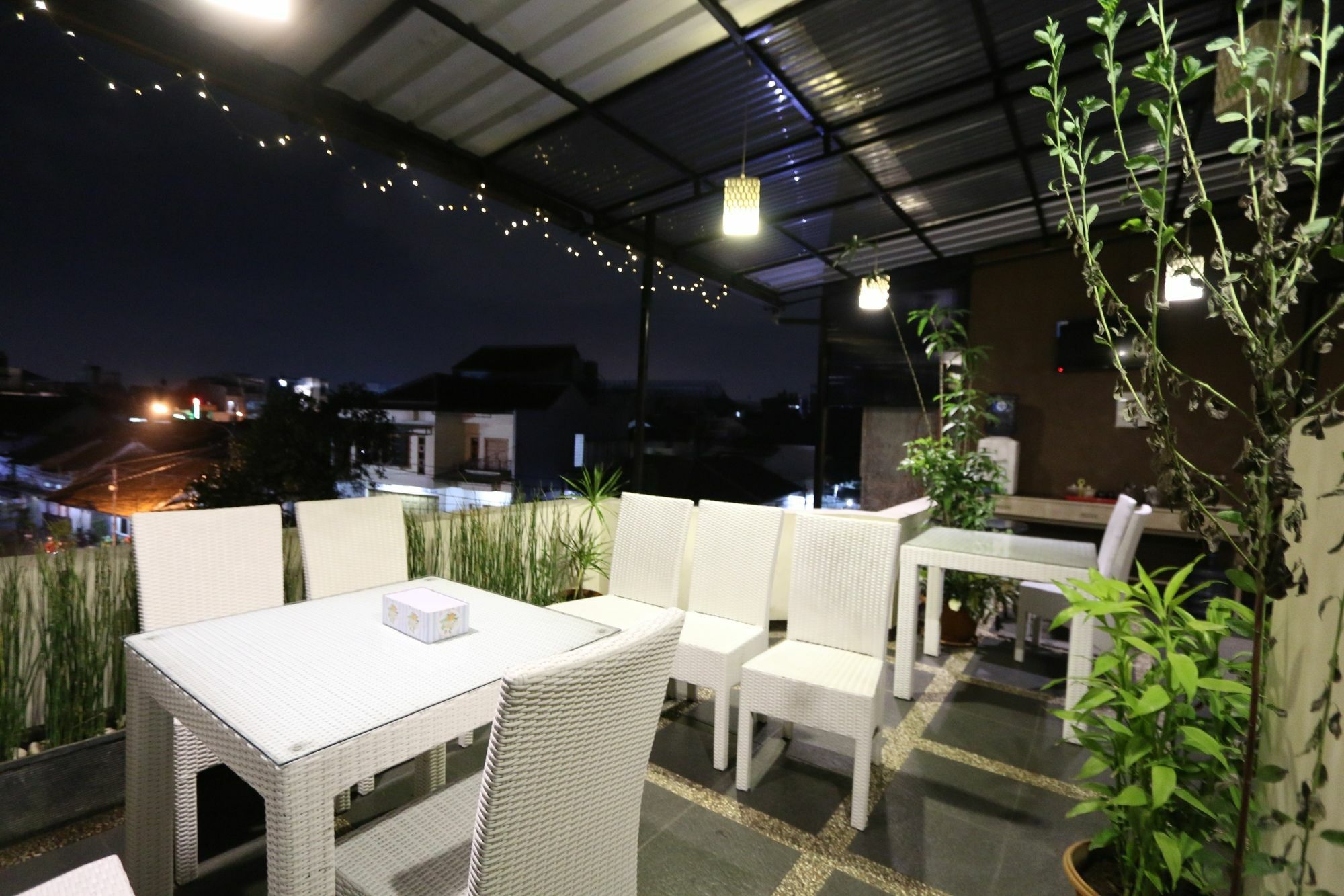 Bantal Guling Pasar Baru Hotel Bandung Buitenkant foto